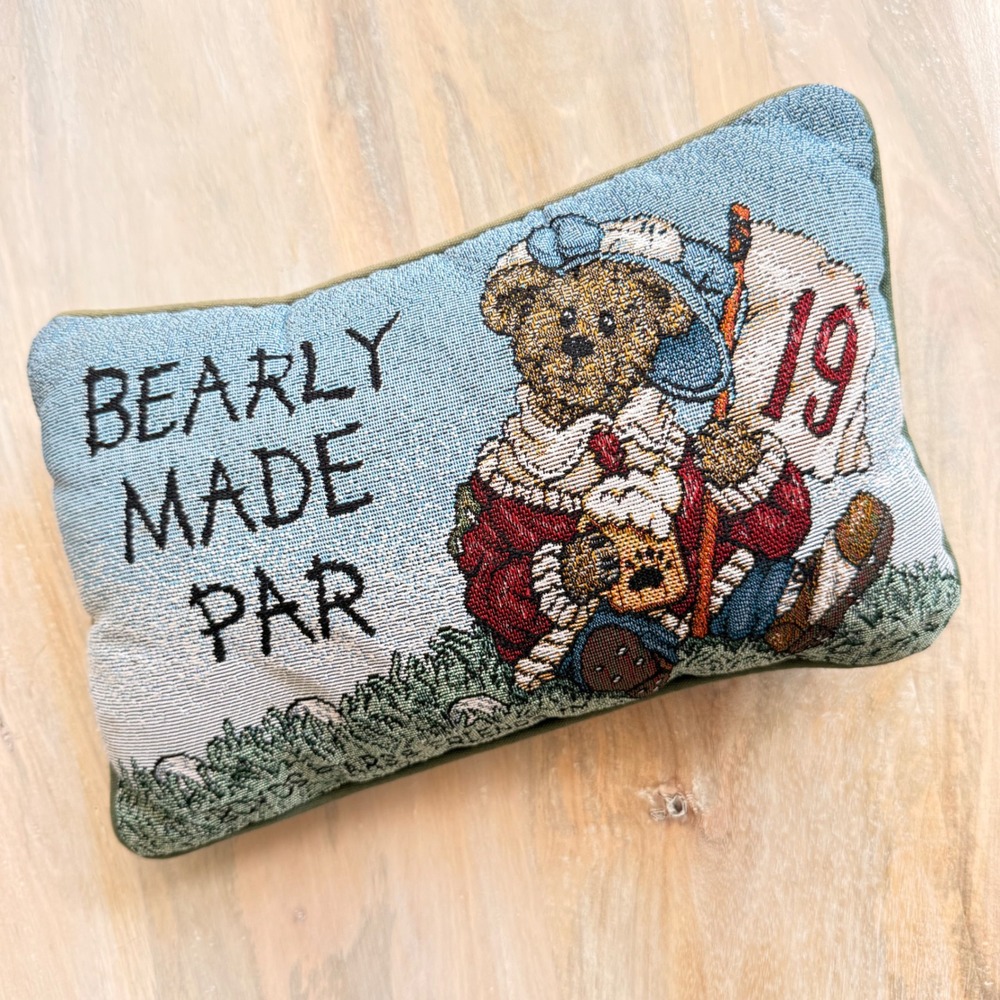 VTG Boyd's bears Tapestry Throw Pillow Golf Teddy Bear Bearly Made Par cottage